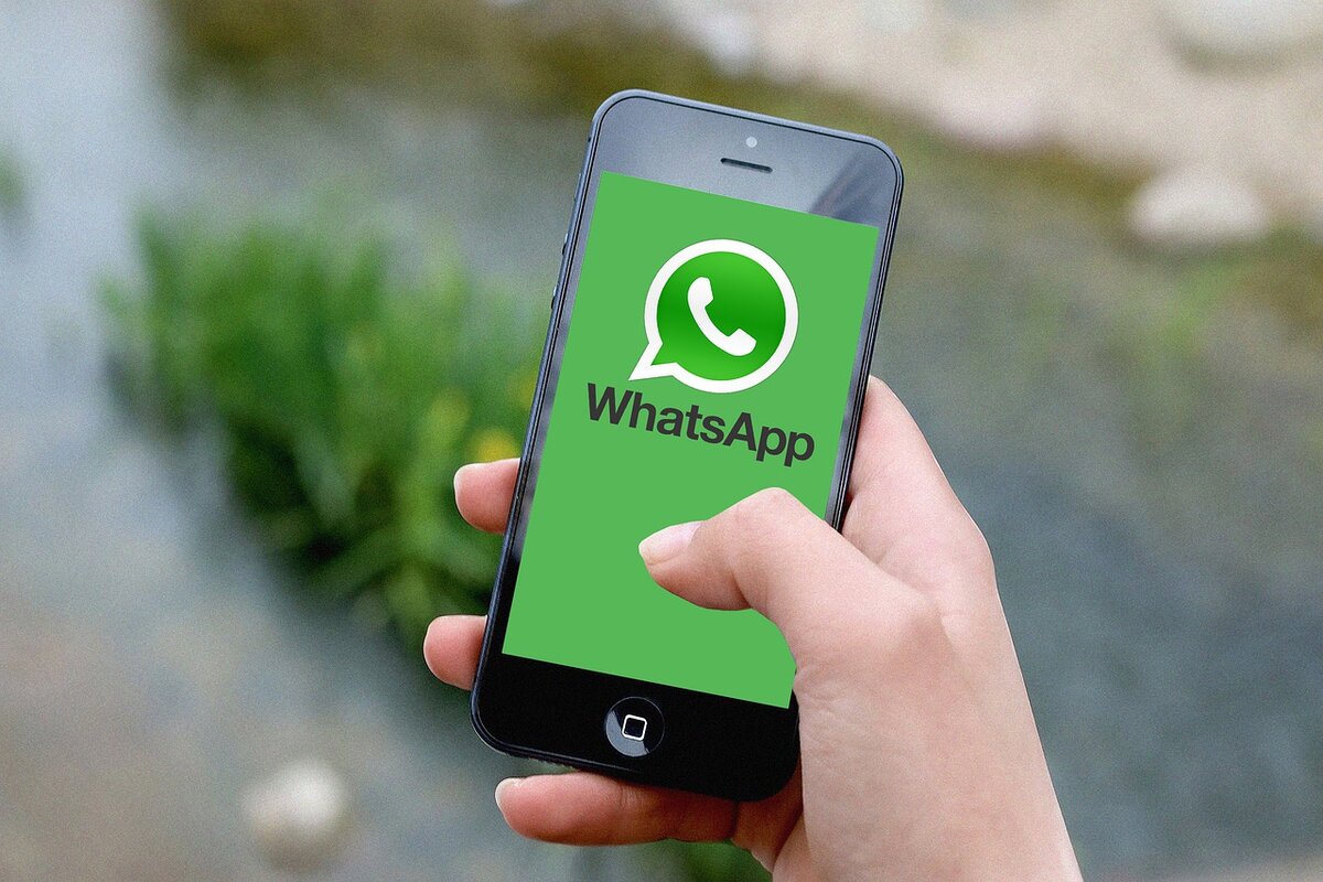 Comment ajouter un contact dans un groupe WhatsApp
